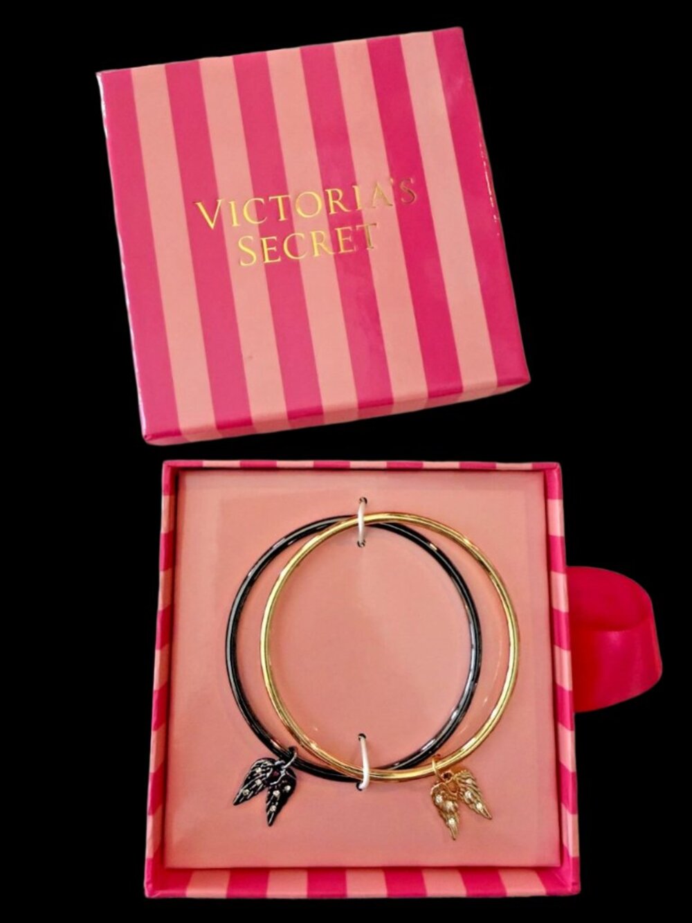 Set of 2 Victoria Secret Bracelets Supermodel Essentials ANGEL Wings Bangles